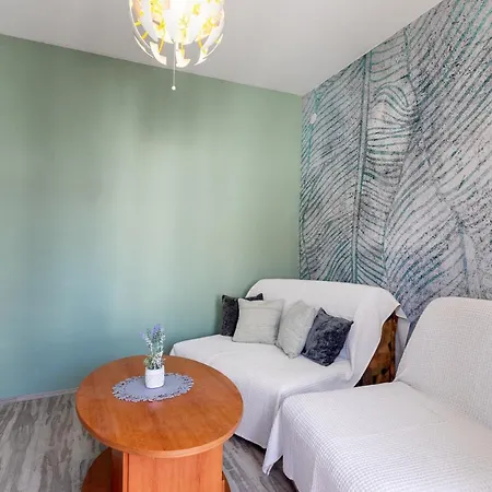Viskovic Apartment Hvar Town